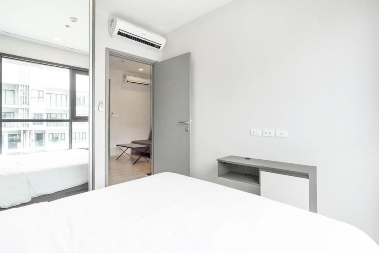The Base Central Pattaya Exterior photo